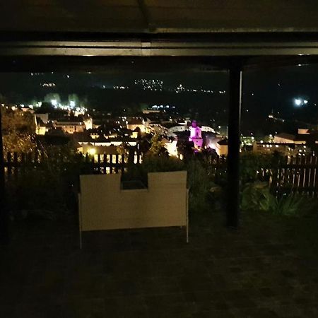 Blick Ueber Krems Mit Gartenpavillon מראה חיצוני תמונה