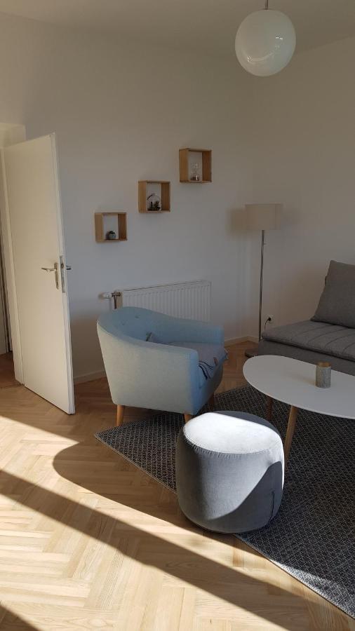 Blick Ueber Krems Mit Gartenpavillon מראה חיצוני תמונה