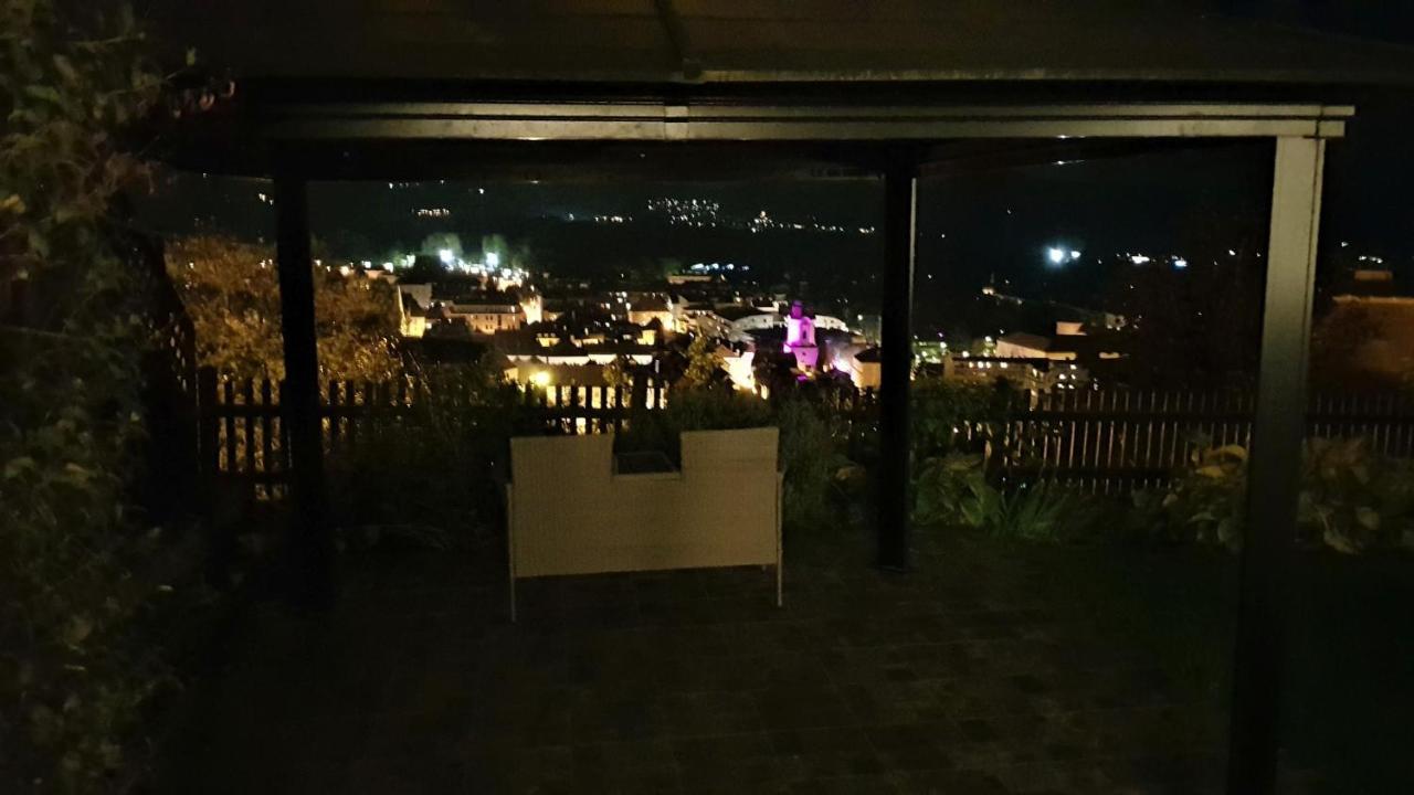 Blick Ueber Krems Mit Gartenpavillon מראה חיצוני תמונה
